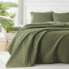 Homelike Moment Twin Quilt Set, Lightweight Quilt, Soft Twin XL Quilts Olive Green